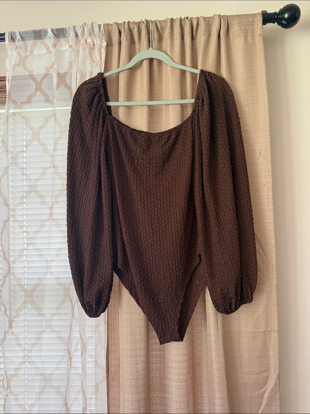 SHEIN Brown Puff-Sleeve Bodysuit